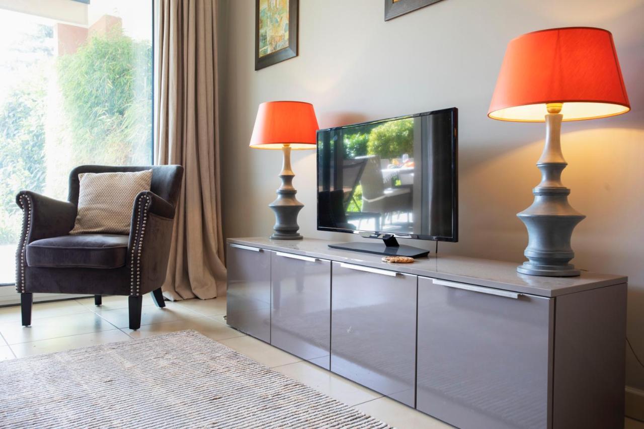 Domaine Des Roses Ap4222 By Riviera Holiday Homes Nizza Esterno foto